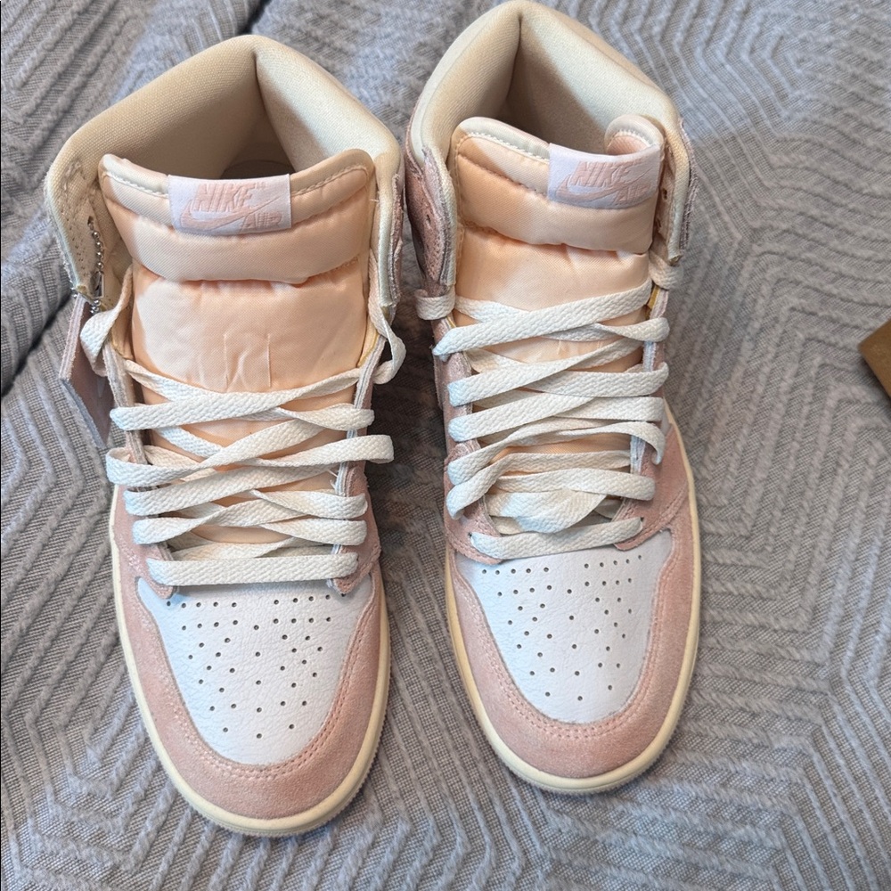 New- Air Jordan 1 Retro High OG PS 'Washed Pink' - Picture 2 of 5